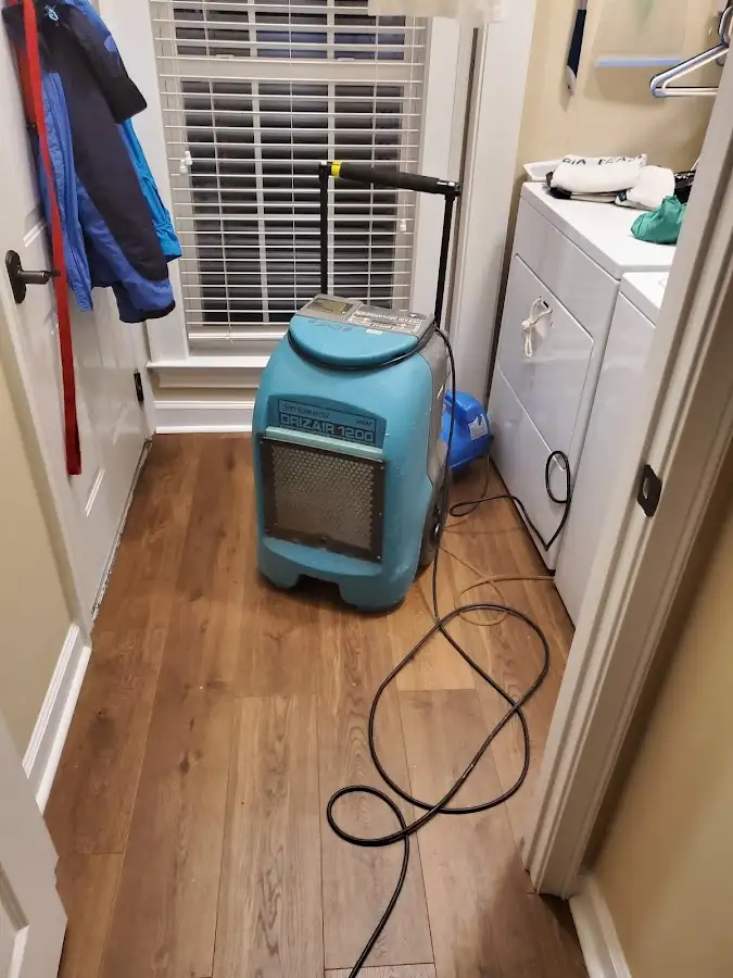 Commercial dehumidifier deployed for Flood Damage Cleanup in Ridgeland